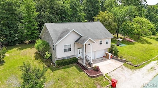16910 Lawrence Dr, Saint Robert, MO 65584