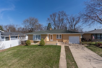 184 Union St, Crystal Lake, IL 60014