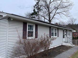 33 Plain St, Fitchburg, MA 01420