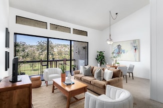 2564 Navarra Dr Unit 202, Carlsbad, CA 92009