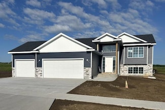 2109 6th Ave NE, Kasson, MN 55944