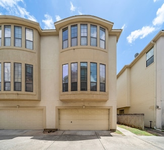 5319 Nolda St Unit B, Houston, TX 77007