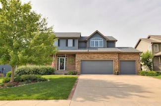 12602 Winston Ave, Urbandale, IA 50323