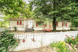 106 E Timothy Rd, Ward, AR 72176