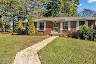 110 Sterling Ct, Hendersonville, TN 37075