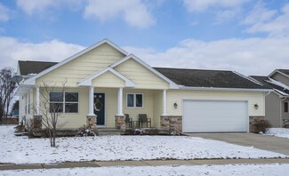 513 Prairie Ln, Mazomanie, WI 53560