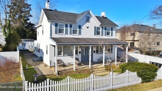 116 Lee Ave, Staten Island, NY 10307