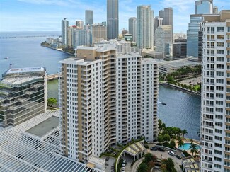 701 Brickell Key Blvd Unit 1605, Miami, FL 33131