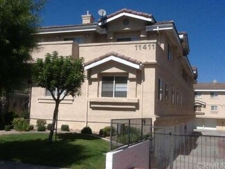 11411 216th St Unit 17, Lakewood, CA 90715