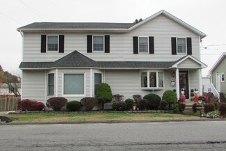 461 Center St, Old Forge, PA 18518