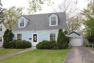 406 Miller Dr, Elgin, IL 60123