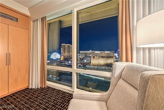 2000 N Fashion Show Dr Unit 3626, Las Vegas, NV 89109