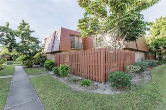 1520 Park Meadows Dr Unit 4, Fort Myers, FL 33907