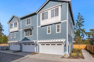 15423 Admiralty Way Unit D1, Lynnwood, WA 98087
