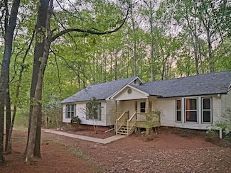 152 Northwoods Cir, Ball Ground, GA 30107