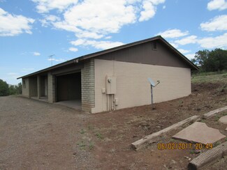 1721 W Picacho Dr, Ash Fork, AZ 86320