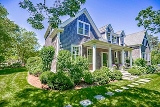 53 Road To the Plains, Edgartown, MA 02539