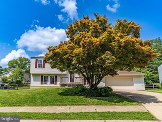 2266 Wakefield Cir, Waldorf, MD 20602
