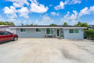 7642 Venetian St, Miramar, FL 33023
