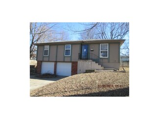 10401 Sycamore Ave, Kansas City, MO 64134