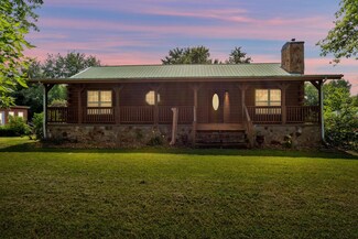 1010 Scott Rd, Bethpage, TN 37022