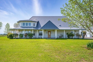 10735 Shasta Blvd, Los Molinos, CA 96055