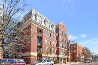 1111 Oronoco St Unit 340, Alexandria, VA 22314