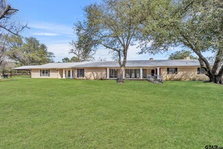 386 Co Rd, Jacksonville, TX 75766