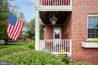 6621 10th St Unit A2, Alexandria, VA 22307