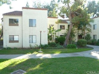 721 W 1st St Unit F204, Santa Ana, CA 92701