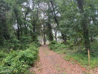 124 Locust Fence Rd, Dataw Island, SC 29920