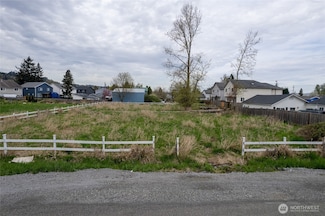 324 5th Ave NW, Algona, WA 98001