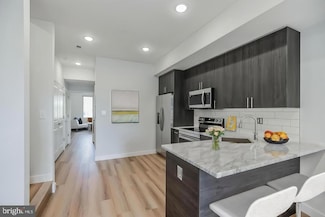 2208 N 7th St Unit 2, Philadelphia, PA 19133