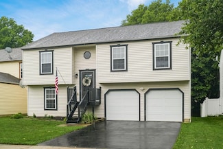 3253 St Bernard Cir, Columbus, OH 43232
