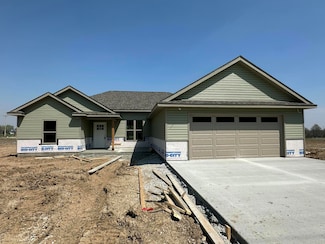 307 W Francis St, Sturgeon, MO 65284
