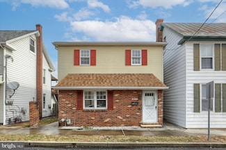 1089 2nd St, Enola, PA 17025