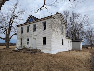 1769 Sand Hill Rd, Shortsville, NY 14548