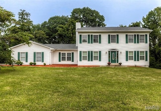 17560 Old Jamestown Rd, Florissant, MO 63034