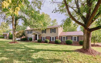 249 Treasure Cove, Ballwin, MO 63021
