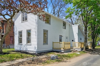 720 W Columbia St, Springfield, OH 45504