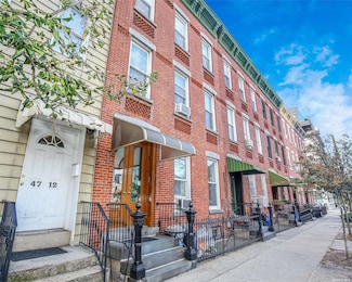 47-10 11th St, Long Island City, NY 11101