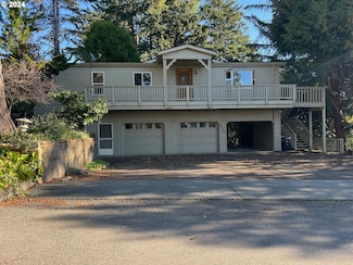 16107 W Hoffeldt Ln, Brookings, OR 97415