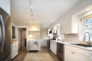 59 Tremont St Unit 1, Braintree, MA 02184