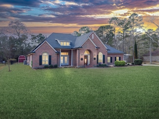 326 High Point Crossing, Huffman, TX 77336
