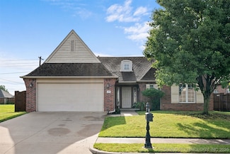 11907 S Redbud St, Jenks, OK 74037