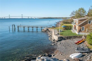 14 Dewey Ln, Jamestown, RI 02835