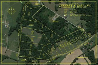 12 Sadlers Chapel Rd, Lafayette, TN 37083
