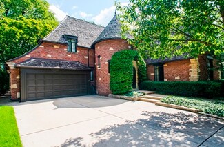 2115 Central Park Ave, Evanston, IL 60201