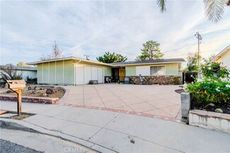 26144 Kenrose Cir, Calabasas, CA 91302