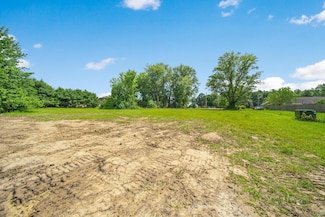 153 S High St, Hebron, OH 43025